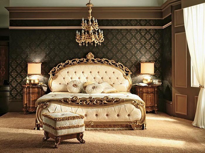 Меблі для спальні в італійському стилі